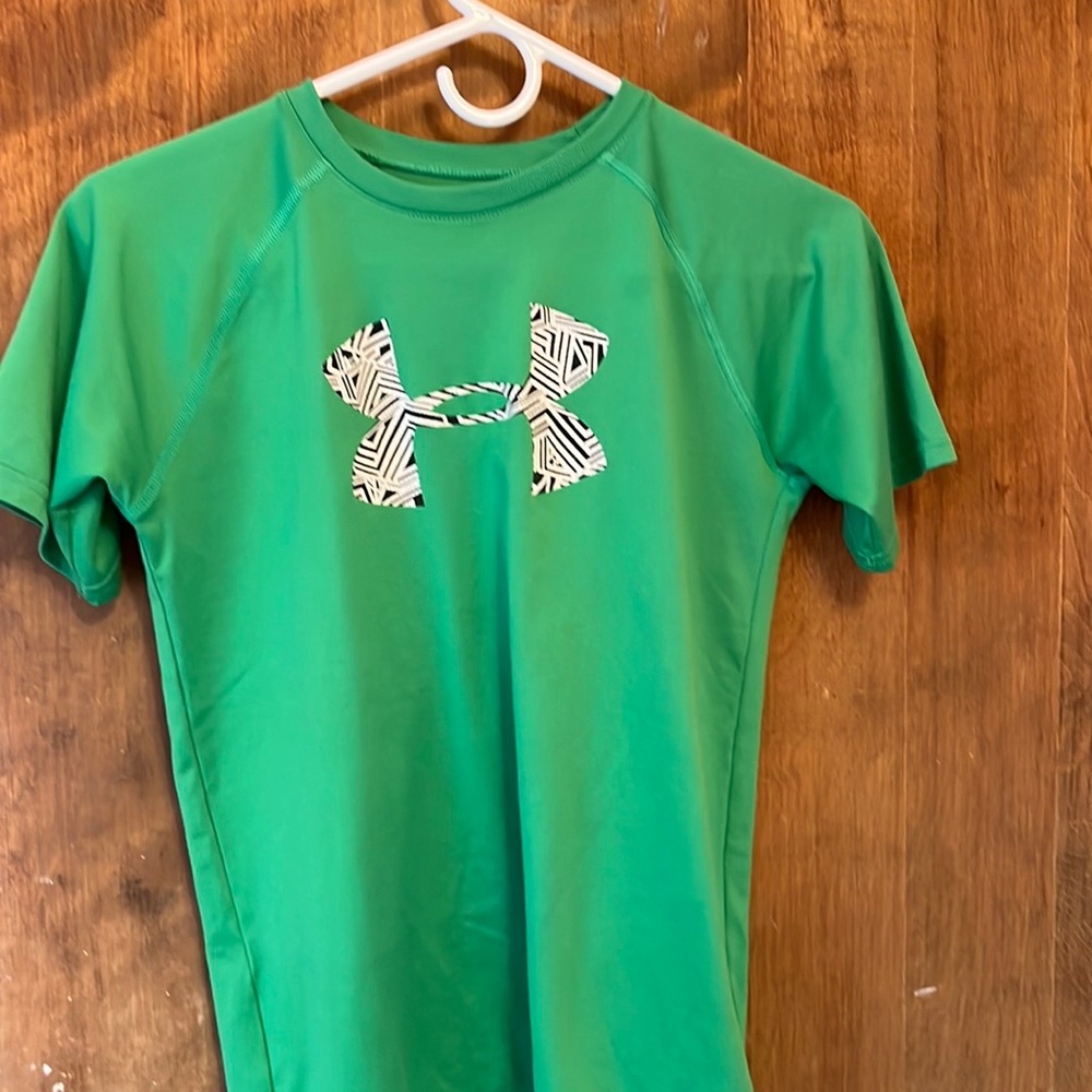 Under Armour YMD
